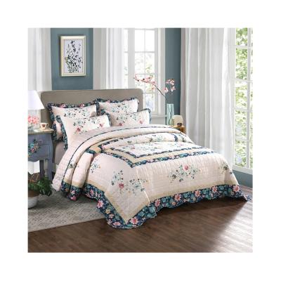 China Wholesale Vintage Kantha 3D Custom Made Durable Natural Soft Luxury Color Printing Polyester Comforters for sale