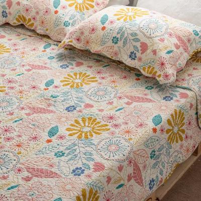 China Durable Hot Sale Cotton Bed Quilting Lovely Printed Comforter Set For Kids for sale