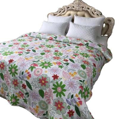 China Disposable 100%Cotton Stitches Popular Printed Flowers Bedding Set Customized Skin Friendly Bedding Wholesale for sale