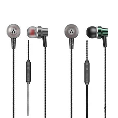 China Bass Wired Music Earphone Wired Headphones Stereo Earphone 3.5mm Music Earphones Wire Control Earphone for sale