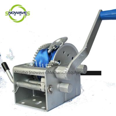 China 2000LBS BOAT Anchor Hand Winch For Boat Pulling Machine With Fiber Rope And Hook for sale