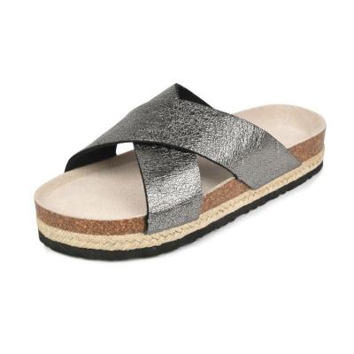 China New Summer Fashion Anti-odor Leisure Women Outdoor Ventilation Thick Soled Slippers for sale