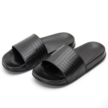 China 2021 Light Weight Pure Black New Fashion Slippers Simple Men's Home Bathroom Slip-proof Breathable Slippers for sale