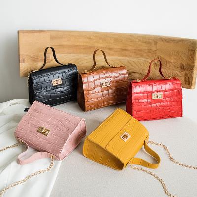 China Bolsa de mão personalizada de cor crocodilo com fecho de fecho e design de luxo à venda