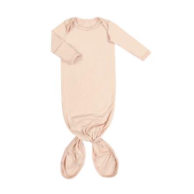 China Breathable Newborn Clothes Peel Shirt Friendly Fishing Baby Fishing Romper Baby Romper Dress Baby Sleeping Bags for sale