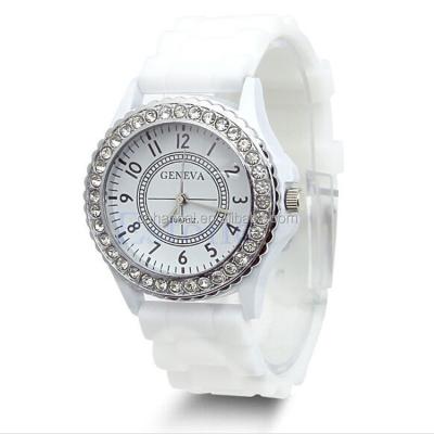 China Non-Specific Silver Rhinestone Silicone Wristwatch Crystal Woman Geneva Watch Women Watches Casual Watch Hours for sale