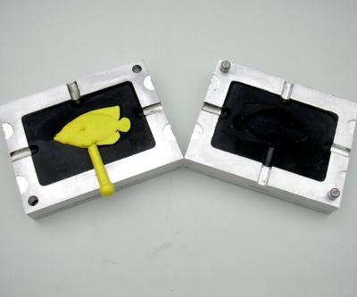 중국 Boost Your Production with Top-Notch and Durable Plastic Mold Parts Plastic Injection MoldingWith an Epoxy Mold. 판매용