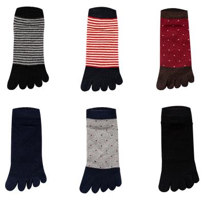 China Eco Frendly bangs OEM adults women striped and dots five toe socks ladies cotton custom crew socks for sale