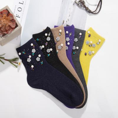 China 2020 High Quality Luxury Tube Women's Sock Custom Flower Decoration Socks Designer OEM Crew Women Breathable Bamboo Socks for sale