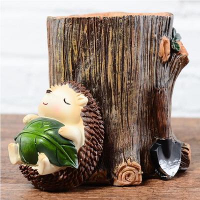 China Home Crafts Decor and Hedgehog Storage Pen Holder Resin Desktop Storage Cute Kids Gifts for sale