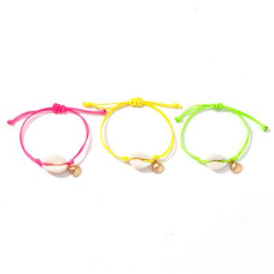 China Other New Style E404 Women Man Summer Natural Beach Shell Bangles Hand Rope Handmade Knit Seashell Bracelet for sale