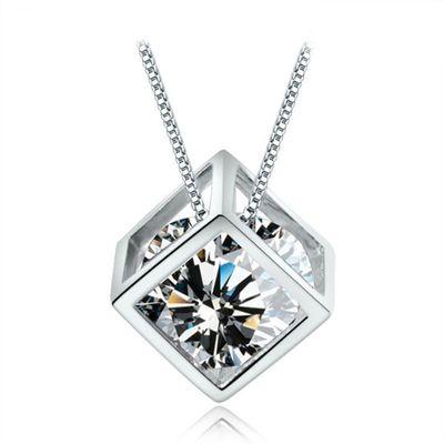 China E1062 Fashion Fashion Women Gold Plated Necklace Shiny Charm Jewelry Wedding Magic Square Zirconia Pendant Necklace for sale