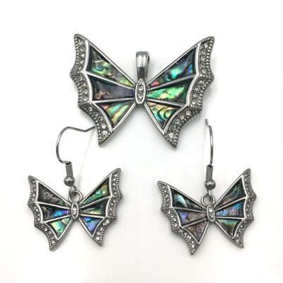 China Fashion Custom Butterfly Necklace Factory Price Abalone Jewelry Set Lead Free Nickel Free And Stainless Steel Earrings for sale