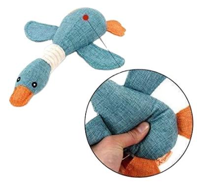 China Sustainable Wholesale Plush Shaped Squeaky Teeth Cleaning Plush Chew Dog for sale