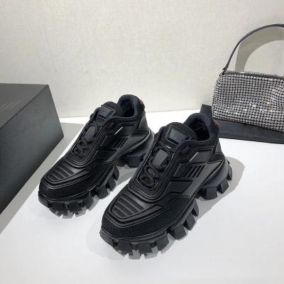 China Original designer style unisex sneakers men's fashion walking shoes luxury chunky women's casual shoes fashion trend shoes for sale