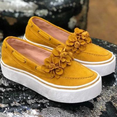 China Wholesale Stylish Fashion Trend Mouth 35-44 Code Shallow Shoes Flat Ease Women's Casual Nurse Shoes for sale