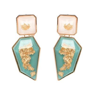 China OUYE 2021 Summer CLASSIC Cute Green Earrings Fashion Women Earrings Jewelry Wholesale Acrylic Resin Earrings Women for sale