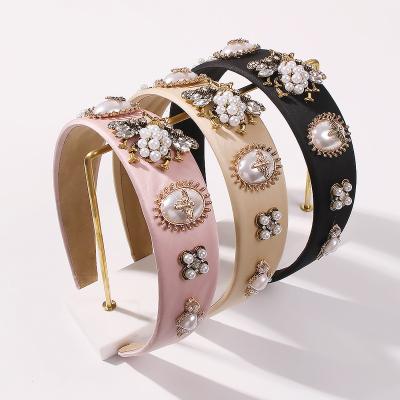 China OUYE Fashionable European and American Fashion Hair Bands Female Bees Beads Wide-Brim Diamond Headband Hair Accessories Wholesale for sale