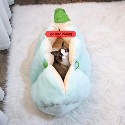 China Winter Cute Partially Enclosed Cute Viable Nest Four Seasons Warm Pet Deep Sleep Pet Cat Nest Pea Nest Universal Cat Supplies for sale