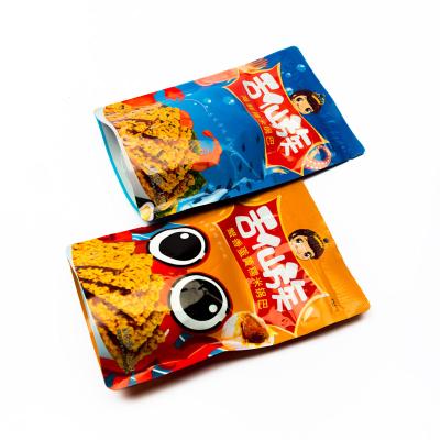 China Natural Wholesale Chinese Spicy Instant Rice Snacks Cookies And Cookies for sale