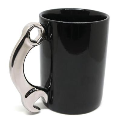 China 2108 Viable Hot Selling Creative Tool Shape Nice Porcelain Ceramic Special Mug Handle Mug Coffee Gift for sale