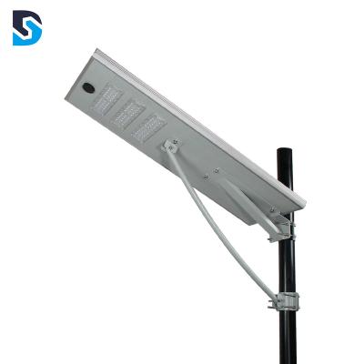 China Hot Sale Ip65 Road Waterproof CCT2700-6500K 100w 200w All In One Led Solar Street Light for sale