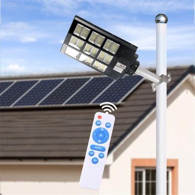 China 90 Watt Eco-friendly Heavy Duty Aluminum Waterproof Warm White Integrated Led Solar Street Light With Remote Control for sale