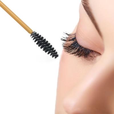 China Beauty Care Make Tools Disposable Eyelash Brushes Eyelash Extension Brush for sale