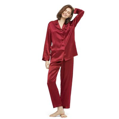 China Pajamas16 Momme Comfortable QUICK DRY Two Piece Luxury Silk Sleepwear Couples Man and Women Silk Pajamas for sale