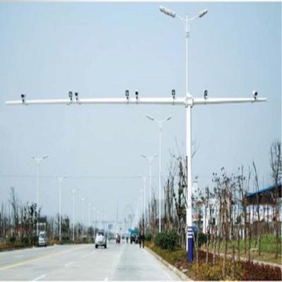 China 6.5 meter Hot Dip Galvanized Double Arm Steel Road Street Traffic Signal Lighting Pole And Road Camera Monitoring Pole Te koop