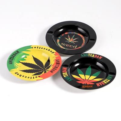 China Custom Round Tin Metal Tin Ashtray Smoking Ash Tray for sale