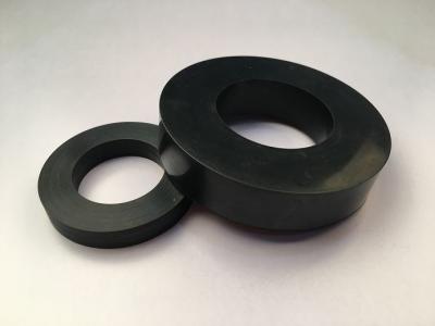 China FKM Rubber Material Flat Washers 40 - 85 Shore For Machines for sale