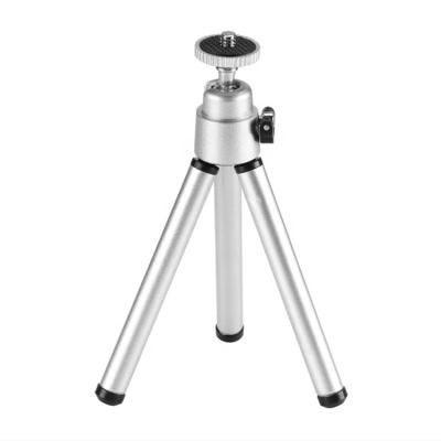 China Mini Round Portable Extendable Projector Stand Universal Portable Straight Tube 15cm Projector Tripod Stand for sale