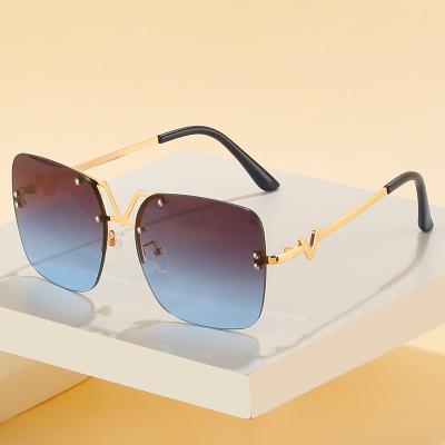 China Rimless Square Shape Gold Frame Metal Sun Glasses Women Men Ocean Fashion Sun Glasses Gradient Glass Sun Glasses for sale