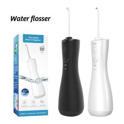 China IPX7 Waterproof Portable Water Flosser Dental Flosser For Dentist Travel Use for sale