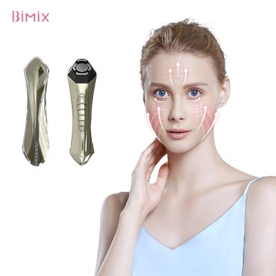 China Pore ​​Shrinking Japan Gold RF Vibration V Face Lifting Slimming Massager Beauty Galvanic Myostimulator Massager For Face for sale