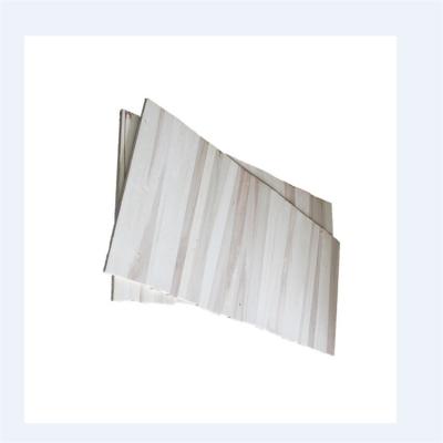 China Factory Price Traditional Unfinished Wood Sheet Panel Poplar Timber Solid Wood Pallet Cheap Lumber for sale