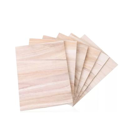 China Factory Price Traditional Cheap Poplar Strip Plank Solid Wood Natural Wood Lumber for sale