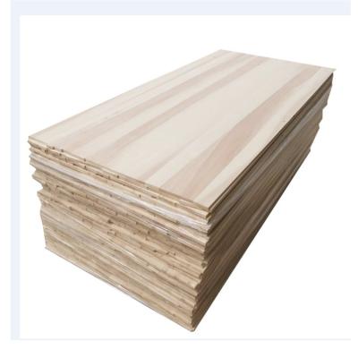 China Traditional Factory Wholesale High Quality Poplar Edge Glued Panels Furniture Board Raw Material Poplar Lumber for sale