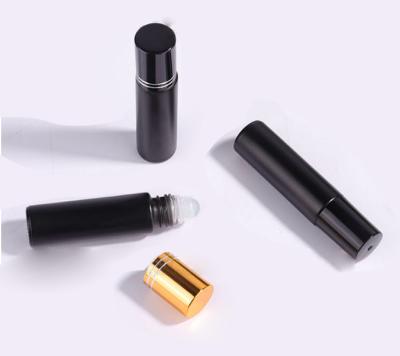 China Hot Sale 4ml 6ml 8ml 10ml Clear Refillable Roll On Skin Care Glass Bottle With Steel Ball for sale