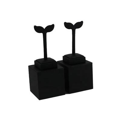 China 2021 Earring Display Fashion Custom Wholesale Black PU Leather Jewelry Earring Display Stand for sale