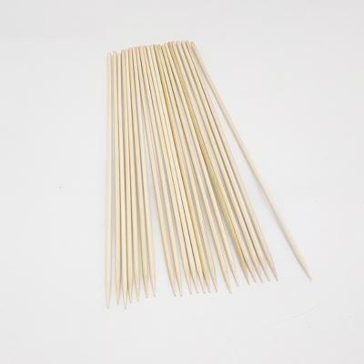 China Thermal Resistance 100% Natural Bamboo Round Stick Biodegradable Bamboo Skewer 30cm 100 Packs for sale