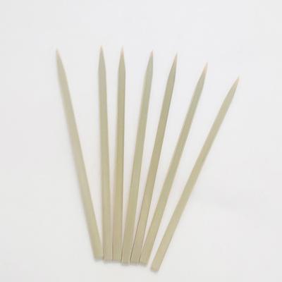 China Wholesale natural disposable bamboo easily cleaned flat kebab skewer sticks for barbecue for sale