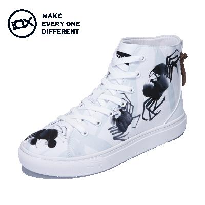 China Cute Anti-Slippery Canvas Shoes Canvas Street Black White Striped Shoes Lace Up Snow Boots for sale