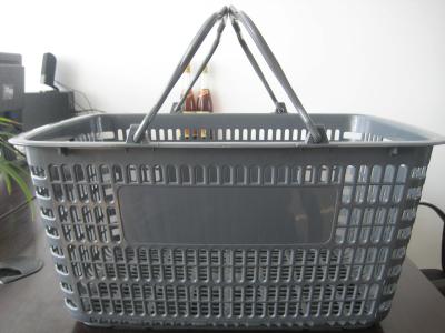 China Grey Shopping Mall Carry Shopping Basket , Large Flat - bottomed for sale