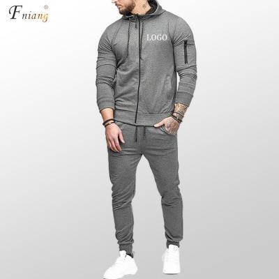 China Breathable Hot Sale Men Eco Friendly Sportswear Men Long Sleeve Equipment 2 Pieces Zipper Pullover Jacket Cotton Polyester for sale