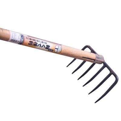 China Garden Rake Chinese Made Wooden Handle Carbon Steel Quenching Agricultural High Quality Railway Steel Garden Rake for sale