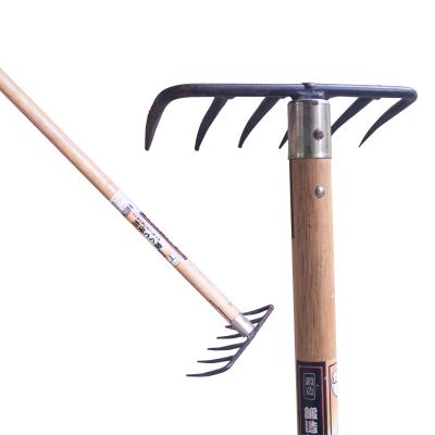 China High Quality Garden Rake Excavation Agricultural Tools Long Handle Leaf Lawn Wooden Rake for sale