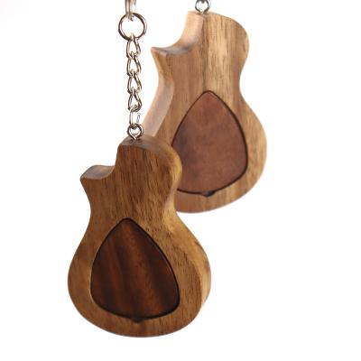 China Fashion trend factory favor price magnet portable acacia wood guitar pick box for sale