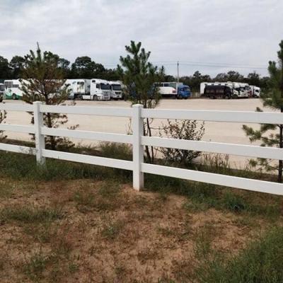 China White Color 3rails 4 Rails Plastic Horse Fence Vinyl Farm Fence For Secure for sale